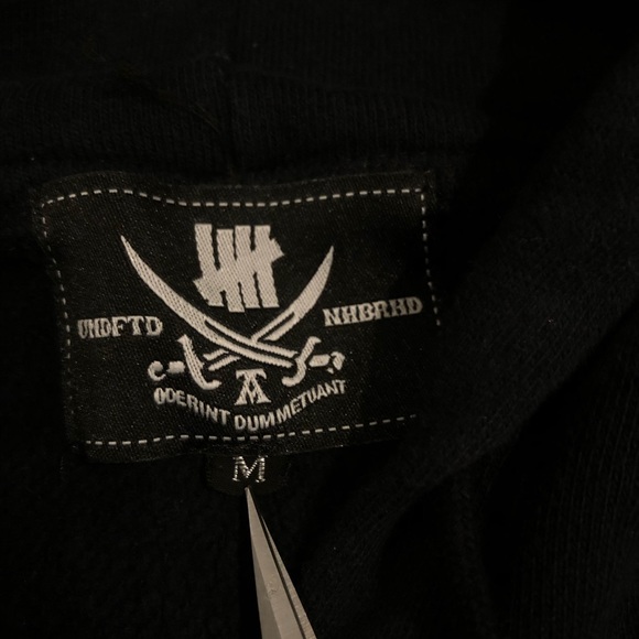 Undefeated UNDFTD X Neighborhood Alpha Dogs Hoodie Men’s Size Medium - Picture 4 of 5